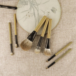 Ensemble de 7 pinceaux de maquillage Green Star en bois de santal, poils naturels, manche en bois, outils de maquillage pour le fond de teint, Cangzhou - Product Image 3