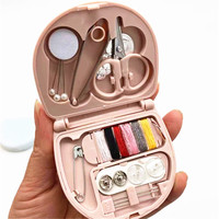 Kit de couture portable mini très populaire, style nordique, ensemble d'aiguilles et de fils pour la maison, kit d'outils de couture pour hôtel
