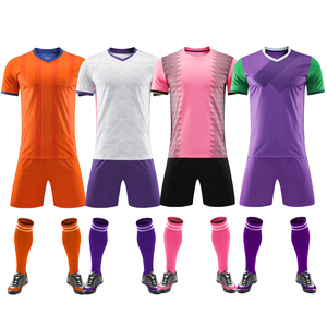 Completo Sportivo Personalizzato ad Asciugatura Rapida per Giovani e Adulti, Set Confortevole di Maglia da <span class=keywords><strong>Calcio</strong></span> Originale Colore <span class=keywords><strong>Viola</strong></span> - Product Image 2