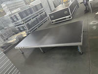 Clip Stage 4ftX8ft 4ftX4ft Plate-forme de scène de concert d'événement en aluminium détachable portable