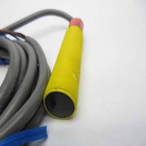 INGENIERÍA S18RW3R 29825 10-30VDC NSMP Nuevo controlador de programación PLC dedicado PAC de automatización industrial original listo - Product Image 1