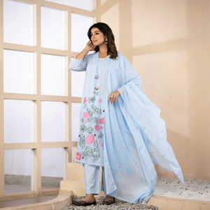 Traje de Algodón Azul Claro para Mujer, Bordado, Largo hasta la Rodilla, Corte en A, con Dupatta, Ajuste Regular, Estilo Tradicional, Ropa Casual de Verano, Secado Rápido - Product Image 1