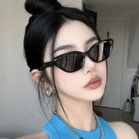 Nouvelles lunettes de soleil œil-de-chat multicolores style Y2K unisexe, inspirées de l'Instagram, haut de gamme, protection UV400, petite monture, style européen et américain