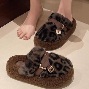 New Design Wholesale PVC Sole Fashionable slippers for Wearing Outside Artificial Fur Lining Platform Sandals - Product Image 5