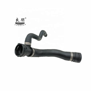 Ricambi Auto motore ad alte prestazioni gomma tubo radiatore e 17127521777 171 275 217 <span class=keywords><strong>77</strong></span> - Product Image 1