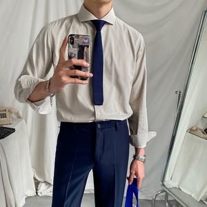 Camicia da <span class=keywords><strong>uomo</strong></span> alla moda <span class=keywords><strong>in</strong></span> <span class=keywords><strong>cotone</strong></span> stile britannico a maniche lunghe <span class=keywords><strong>abito</strong></span> da lavoro Casual tinta unita per tutte le stagioni per la primavera - Product Image 3
