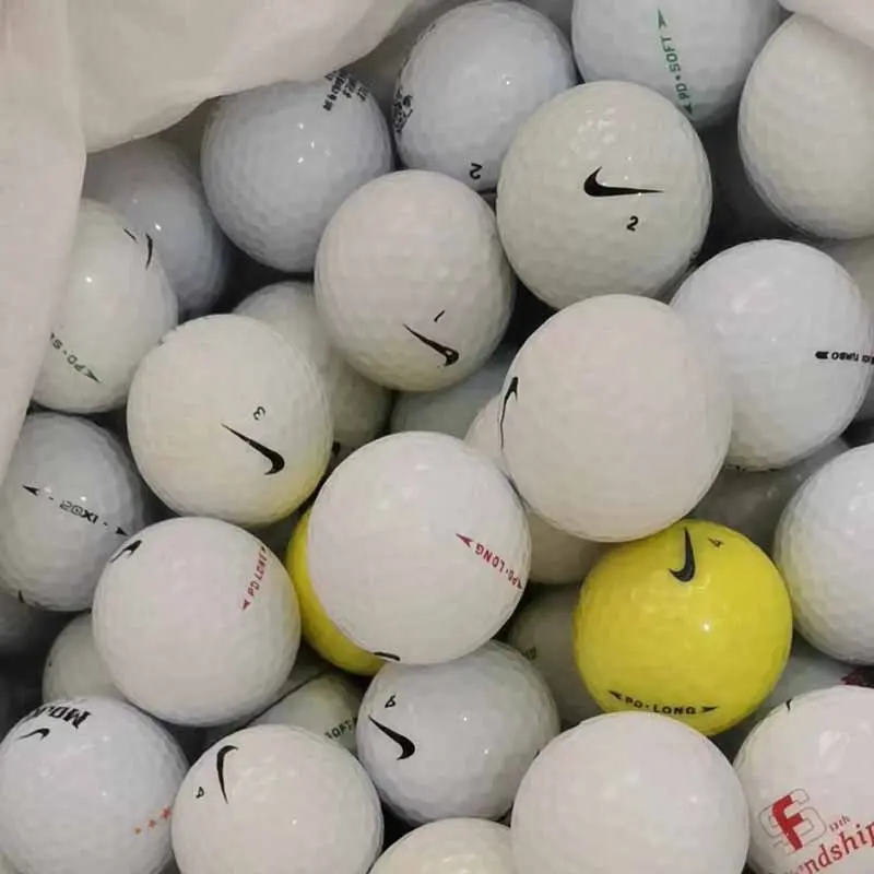 Een Groot Aantal Voorraad Een B Grade Mix Branded Gebruikt Praktijk Training Golfballen