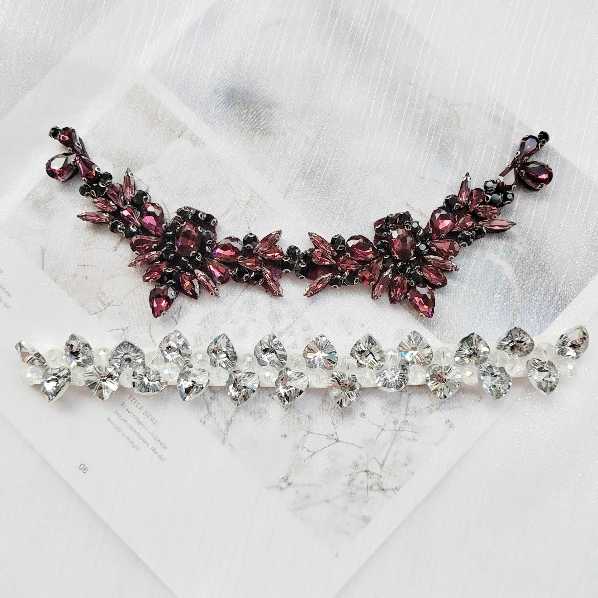 Patchs perlés en strass faits à la main bricolage coudre sur des patchs pour vêtements broderie fleur paillettes Applique