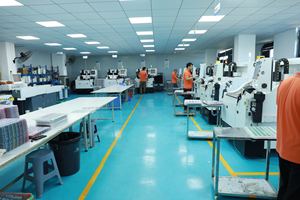 Soporte Acrílico Desmontable Popular de Anime <span class=keywords><strong>Gundam</strong></span>, Soporte Acrílico Giratorio Personalizado con Personajes de Dibujos Animados - Product Image 3