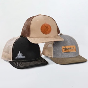 Casquette de camionneur unisexe personnalisée en polyester avec logo frontal, style Richardson 112, en maille sportive, performance Y2K, pour fabricant OEM - Product Image 1