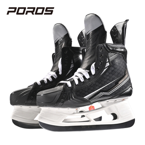 Patines de Hockey de Fibra de Carbono Poros Pro - Nivel Profesional FTI 2 FIT 3, Forma 3D, Forro Compuesto Lock-Fit, Aerofoam+ en el Tobillo - Product Image 3