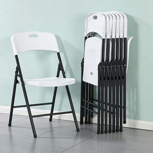 Chaises pliantes en résine plastique en gros pour événements, location, mobilier d'extérieur, fêtes, mariages, jardins, portables, blanches - Product Image 1