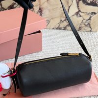 Pochette cylindrique en cuir Nappa de 22 cm, personnalisable avec logo d'entreprise