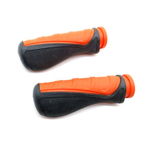 Empuñaduras de manillar de silicona de goma para patinete, cubierta apta para <span class=keywords><strong>Inokim</strong></span> <span class=keywords><strong>OX</strong></span> OXO Zero 8X 10X 11X, piezas de repuesto para patinete eléctrico - Product Image 4