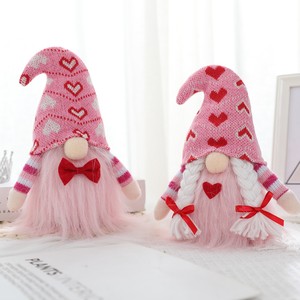 1 pièce Poupée sans visage moderne Saint-Valentin - Jouet en peluche de coton scintillant pour l'amour transfrontalier (11x20cm) pour la décoration de festivals romantiques - Product Image 4