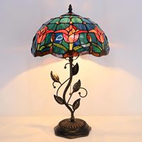 Lampe de bureau LED moderne W12H19 pouces, abat-jour en verre teinté en forme de feuille de tulipe, design simple, électrique E26 pour la lecture