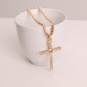 Classica Collana con Croce di <span class=keywords><strong>Fast</strong></span> <span class=keywords><strong>and</strong></span> <span class=keywords><strong>Furious</strong></span>, Regalo per Credenti Cristiani, Gioielli per Donne e Uomini - Product Image 2