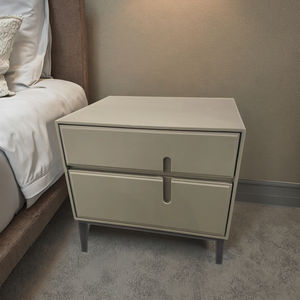 Table de chevet moderne de luxe en bois massif Design du milieu du siècle Table d'appoint à 2 tiroirs pour chambre à coucher Mobilier d'hôpital - Product Image 4