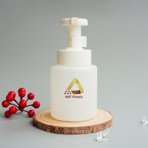 Fabricante de Vietnam Botella de productos para el cuidado de la piel del bebé de 300ml PE con rociador de bomba de espuma para uso de champú - Product Image 2