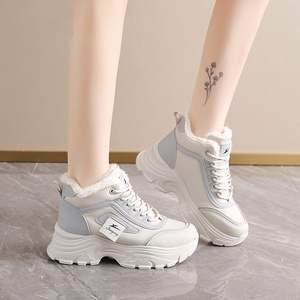 Bottes hautes imperméables à lacets pour femme, grandes tailles, chaudes avec doublure en fourrure – Offre spéciale hiver - Product Image 3