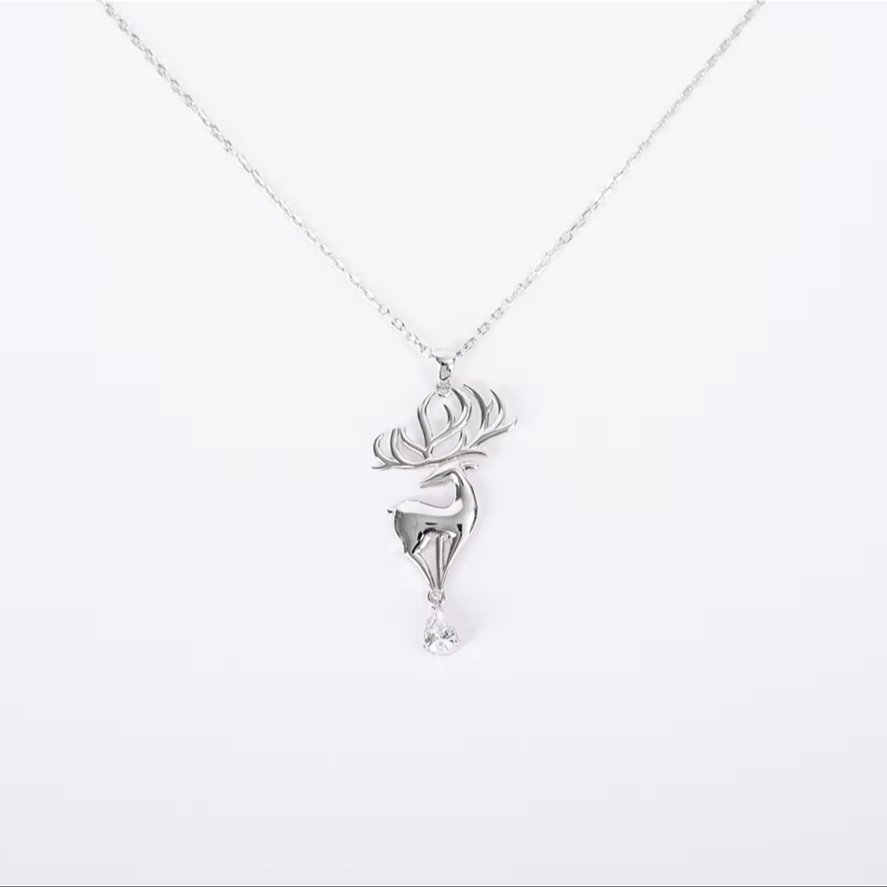 Stainless Steel Angel Girl Pendant Necklace Platinum Plated Necklace Compass Medusa Pendant Waterproof Jewelry