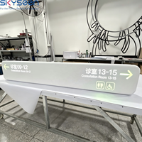 Panneau lumineux LED double face suspendu sur mesure pour usine, signalétique commerciale en acier pour projets hospitaliers
