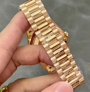 Reloj Mecánico Personalizado de Oro Real de 18K con Movimiento 3255 de 40 mm, Luminoso, Resistente al Agua y con Peso - Product Image 2