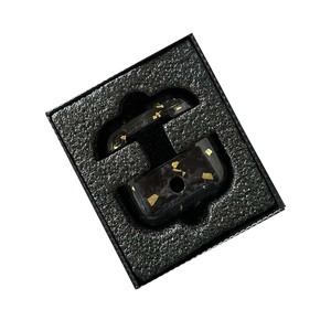 Faible MOQ 1 Pièce Nouveau Boîtier en Fibre de Carbone Forgée pour Apple <span class=keywords><strong>AirPods</strong></span> <span class=keywords><strong>3</strong></span>/4/<span class=keywords><strong>AirPods</strong></span> Pro 2/<span class=keywords><strong>AirPods</strong></span> Pro Noir/Gris - Product Image 4