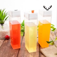 Vente en gros de gobelets en plastique PET carrés de 500 ml pour boissons, avec couvercle plat ou biseauté