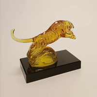 Mascotte en verre 3D en forme de taureau, modèle animal, souvenirs gravés, cheval, mascotte d'entreprise, cristal de haute qualité, artisanat populaire fait main, cadeau souvenir