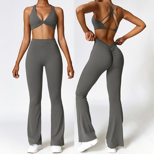 Produttore Professionale di Marchi Privati: Set di Leggings Yoga Modellanti e Reggiseni Sportivi Sexy con Spalline per Donna - Product Image 3