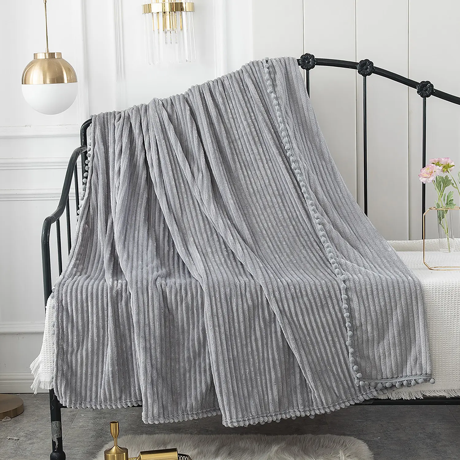 Best-selling New Thick Flannel Wool Blanket Tassel Ball Fleece Blanket
