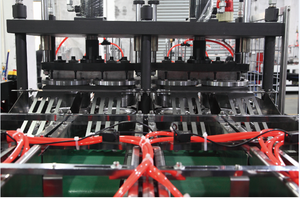 BJ-DG500B 150-200 Pcs/min Hign Speed Plate <span class=keywords><strong>Making</strong></span> <span class=keywords><strong>Machine</strong></span> Met Aangepaste Mal - Product Image 2