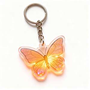 พวงกุญแจอะคริลิคแวววาว<span class=keywords><strong>ผีเสื้อ</strong></span>พร้อมเอฟเฟกต์ประกายแสง UV แบบอัลตร้า HD รองรับการออกแบบปีกระยิบระยับแบบกำหนดเองสำหรับกระเป๋า - Product Image 1