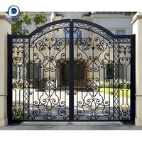 Porte en fer grillagé industriel et fenêtre pivotante pour entrepôts et bureaux, porte en maille géométrique