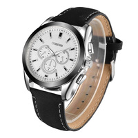 Montre à quartz pour homme à trois aiguilles, étanche, tendance, avec boîtier en alliage et bracelet en cuir, personnalisable pour le commerce extérieur, produit phare
