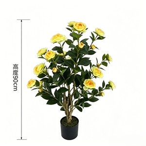 Élégante et délicate fleur de camélia jaune avec des pétales volumineux superposés pour la décoration de banquets, les vitrines, les chambres et les jardins. - Product Image 2