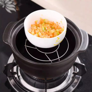 Stainless Steel Steamer Rack Tripod For Vegetables And Rice Household Kitchen Steamer With Water Insulating Design - Product Image 3