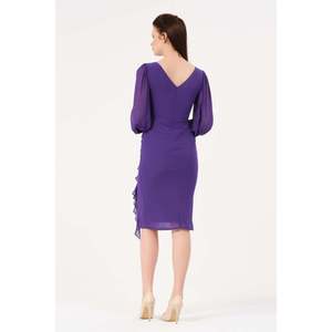 Chemise élégante pour femme DANS, couleur unie violette, coupe classique et manches courtes, disponible en tailles 38-42, modèle 1618 - Product Image 3