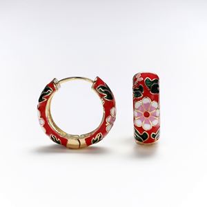 Anillos de Hello Kitty con diseño de pepita de oro, venta al por mayor transfronteriza con descuento para mayoristas, tecnología Comfort Fit, acabado IP negro - Product Image 5