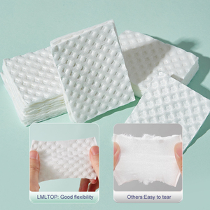 LMLTOP 100 tampons carrés <span class=keywords><strong>en</strong></span> coton à motif quadrillé 3 couches SY648 – Économisez l'eau <span class=keywords><strong>en</strong></span> voyage – Pour toner, visage, ongles, <span class=keywords><strong>démaquillant</strong></span> – Jetables - Product Image 2
