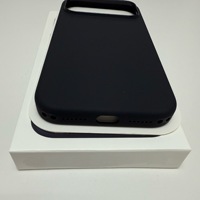 Coque de téléphone magnétique en silicone liquide authentique en stock pour iPhone 17 avec animation de démarrage et bouton IA