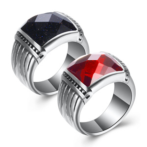 Bague en acier inoxydable tendance 13 mm avec grenat rouge et saphir bleu sertis clos, bijou unisexe, cadeau, forme géométrique - Product Image 1