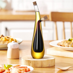 <span class=keywords><strong>Bouteille</strong></span> à <span class=keywords><strong>huile</strong></span> <span class=keywords><strong>et</strong></span> <span class=keywords><strong>vinaigre</strong></span> <span class=keywords><strong>2</strong></span> <span class=keywords><strong>en</strong></span> <span class=keywords><strong>1</strong></span> <span class=keywords><strong>en</strong></span> verre borosilicate de haute qualité, fabriquée à la main, <span class=keywords><strong>en</strong></span> gros - Product Image 5