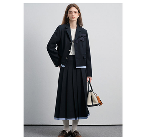 Vega chang Váy Xếp Li tương phản ca rô phong cách Hàn Quốc váy midi xếp li cạp cao màu xanh với viền rô - Product Image 2