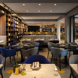 Servicio completo de diseño y construcción de muebles de dormitorio de hotel de madera maciza, modernos y artísticos, para proyectos de hoteles boutique de alta gama. - Product Image 3