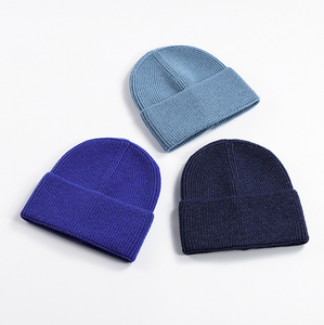 Logo personnalisé Academy Fit Bonnet d'hiver doux en tricot pour pêcheur de qualité pour la vente en gros de chapeau de pêcheur - Product Image 4