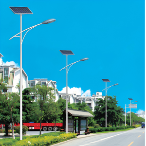 Poteau d'éclairage public en acier galvanisé à chaud et revêtu de poudre de haute qualité Uniqcoo Q235/Q355 pour route, garantie 10 ans, résistance au vent de 200 <span class=keywords><strong>km</strong></span>/h - Product Image 4