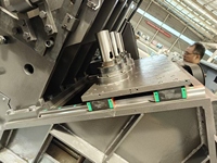 Machine de marquage et de perçage CNC de haute précision à alimentation servo Mitsubishi pour ligne de traitement d'acier angulaire