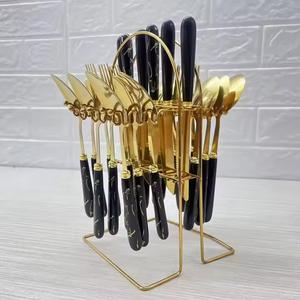 Ensemble Couverts Style Nordique : Hachoir Alimentaire, Couteau, Fourchette, Cuillère, Présentoir et Coffret Cadeau Vente en Gros - Product Image 5